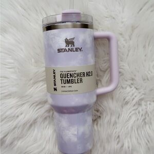Stanley 40 oz. Adventure Quencher H2.O Flowstate Tumbler Wisteria Tie Dye
